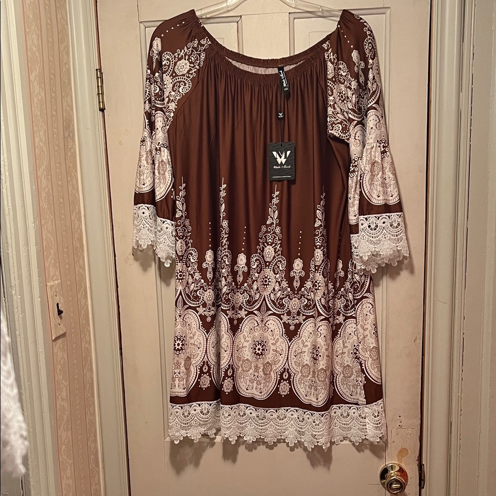 White Mark Brown and Cream Tunic Top